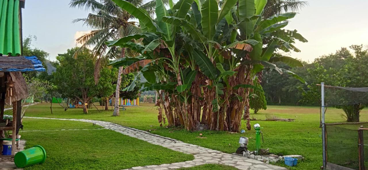 Bed and Breakfast 4 Pohon - Les 4 Arbres Pandang Esterno foto