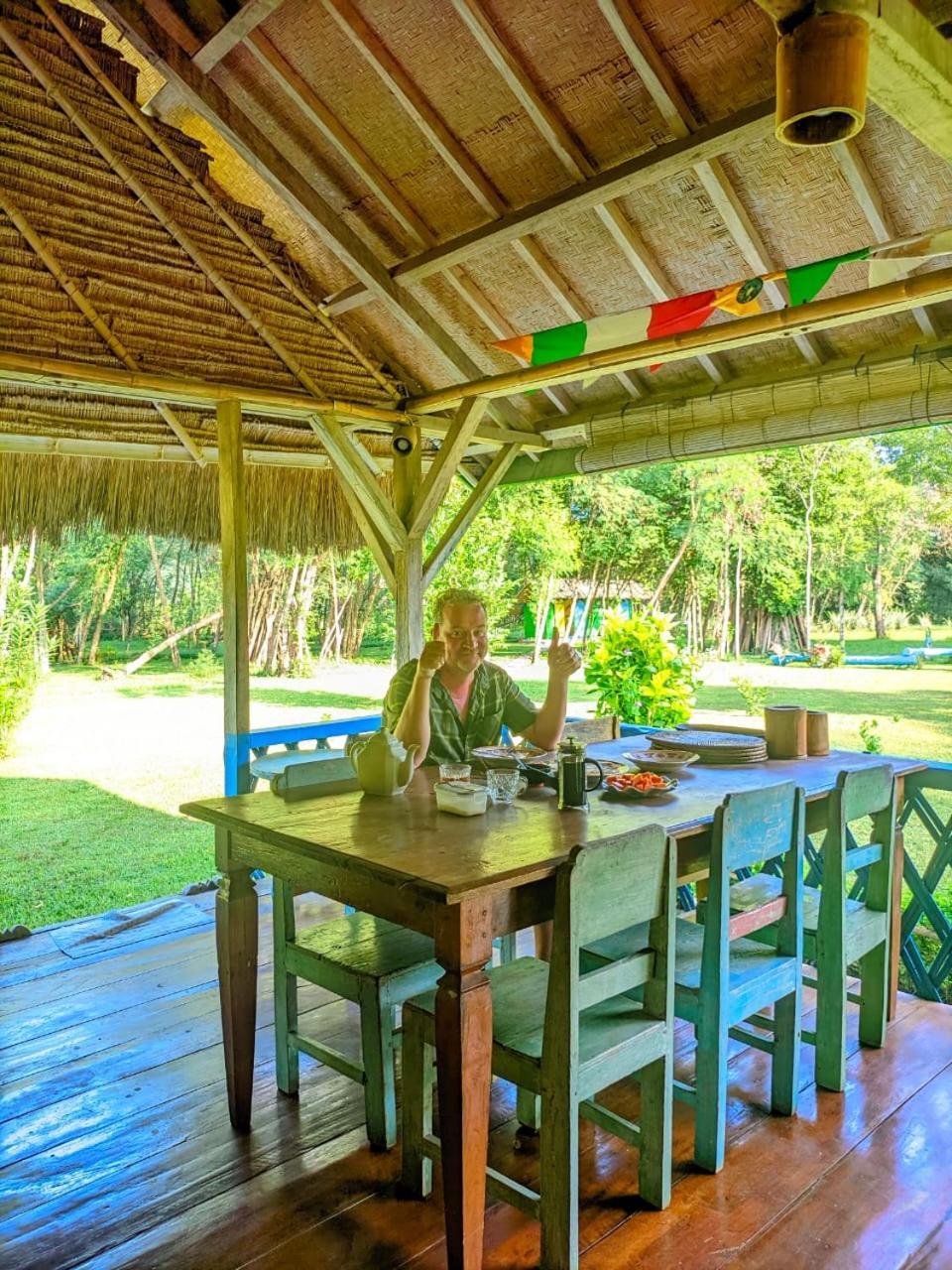 Bed and Breakfast 4 Pohon - Les 4 Arbres Pandang Esterno foto