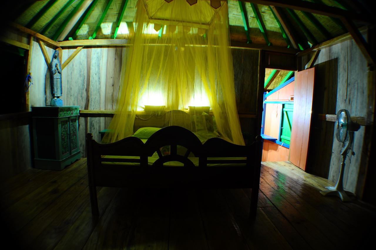 Bed and Breakfast 4 Pohon - Les 4 Arbres Pandang Esterno foto